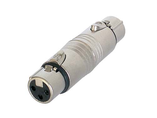 Picture of adapter XLR-3p-female <> XLR-3p-female nikkel