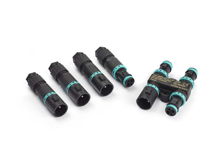 Picture of verdeler TEEBOX 4-weg-H + 4x connector 10A 3-polig (LNE) IP68