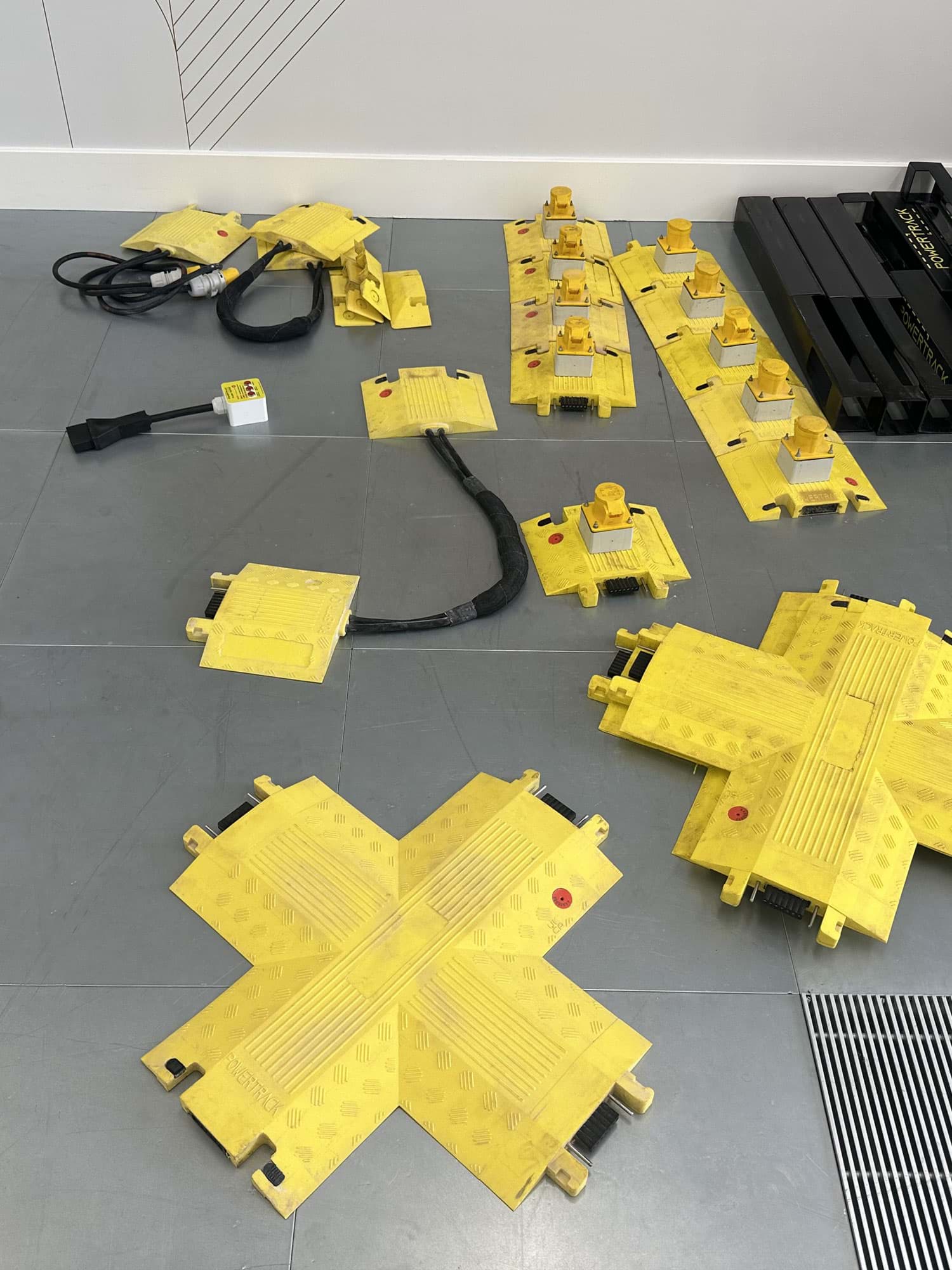 powertrack modules